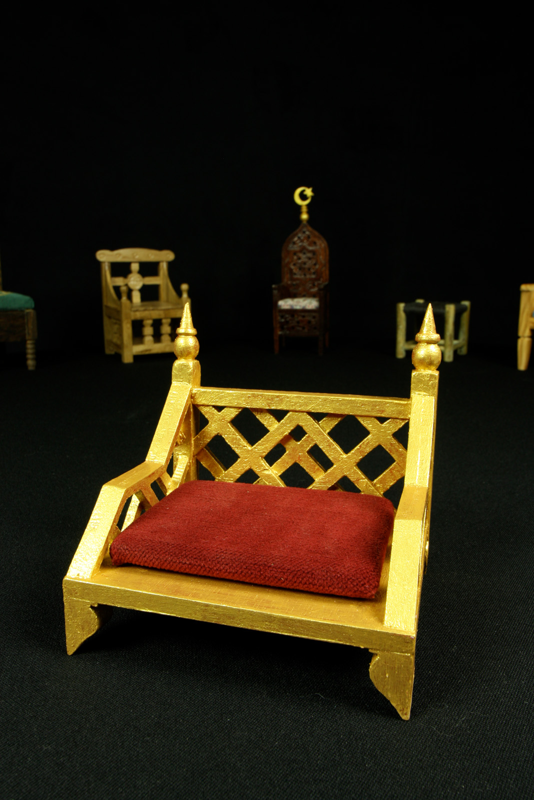 Abbasid chair from Yuvarlak Masada installed at Zinciriye Medresesi for the Mardin Biennial 2010