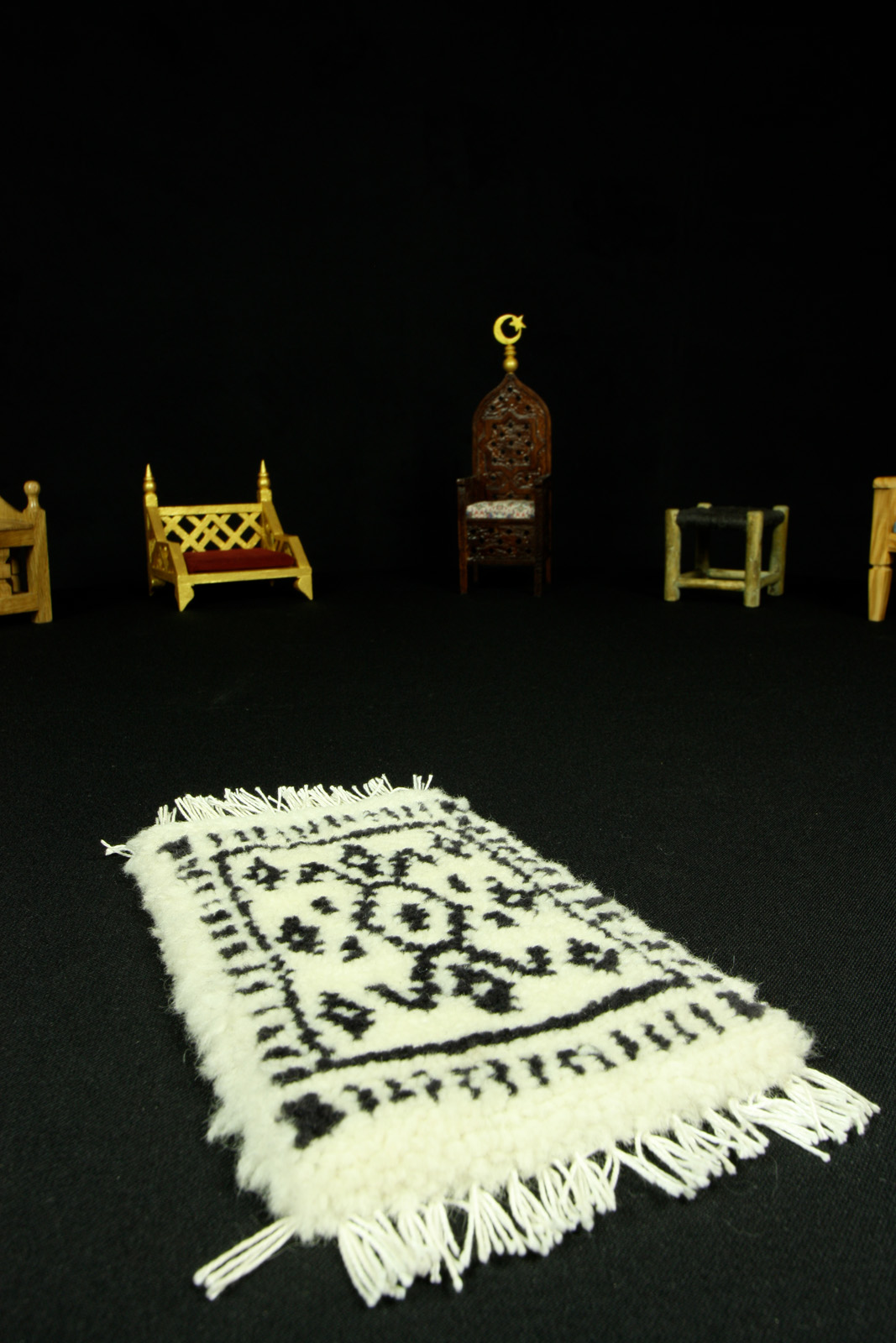 Akkoyunlu rug from Yuvarlak Masada installed at Zinciriye Medresesi for the Mardin Biennial 2010